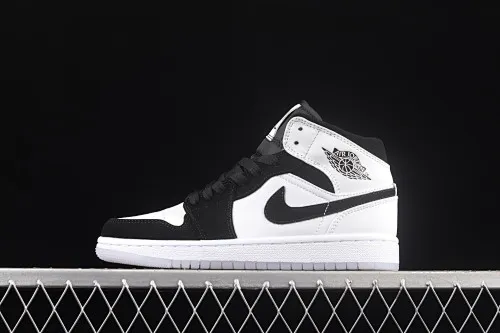 All categories Air Jordan Jordan series basketball shoes Air Jordan 1 Mid Air Jordan 1 Mid "Diamond Shorts" AJ1 Joe 1 Pearlescent White Black Panda DH6933-100